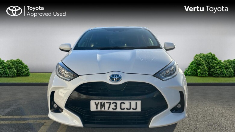 Toyota Yaris 1.5 Hybrid Design 5dr CVT Hybrid Hatchback